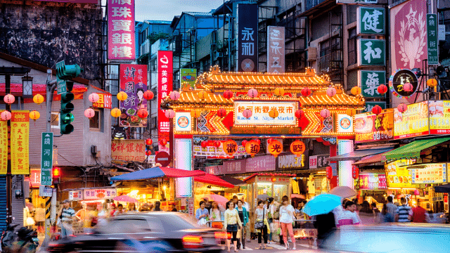 khi đi du lịch Đài Bắc phải đến chợ đêm Tây Môn Đinh