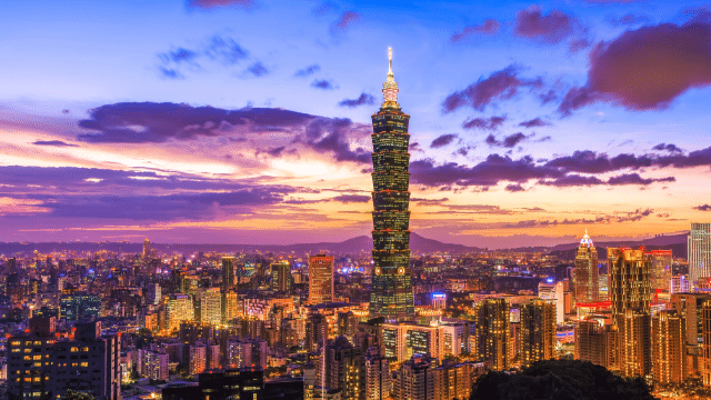 Taipei 101 tầng là một điểm đến không thể bỏ qua cho những ai thích và muốn thử sức với độ cao.